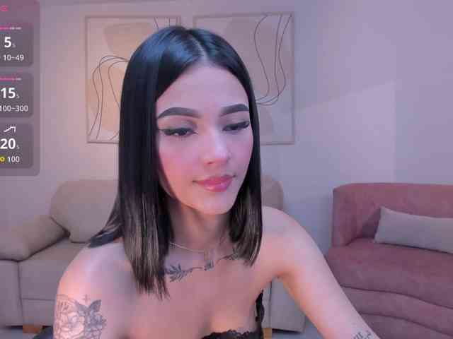 CarolineEvans