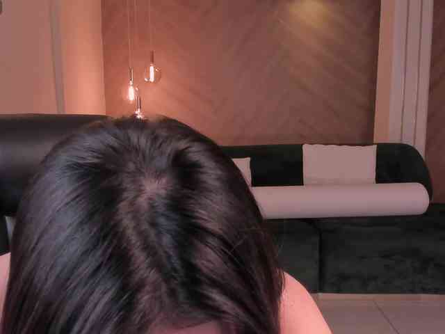 CarolineEvans webcam