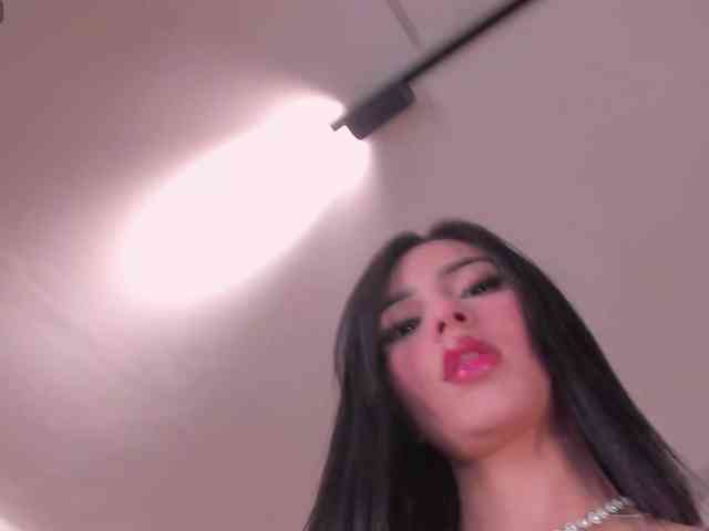 CarolineEvans webcam