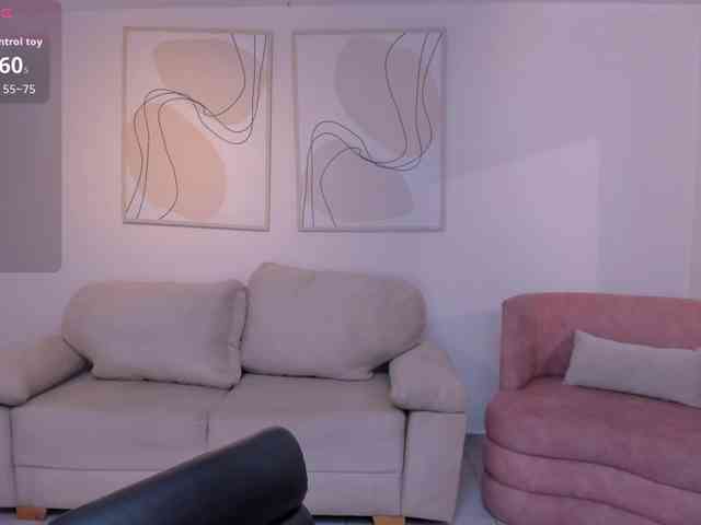 CarolineEvans webcam