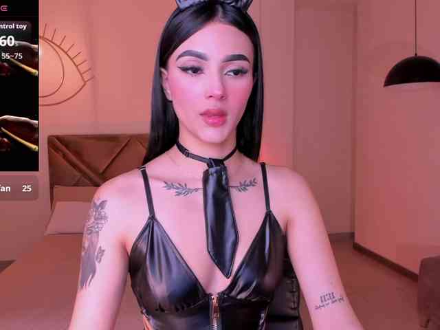 CarolineEvans webcam