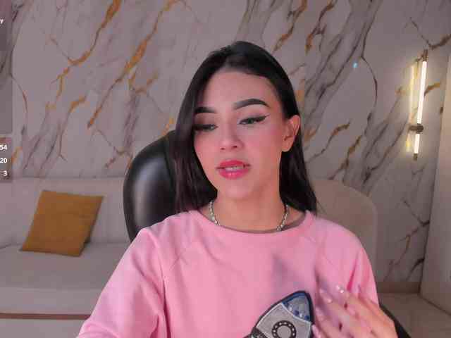 CarolineEvans webcam