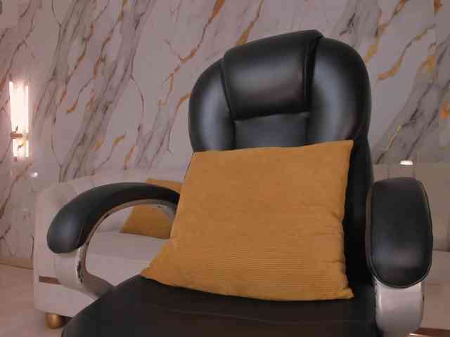 CarolineEvans webcam