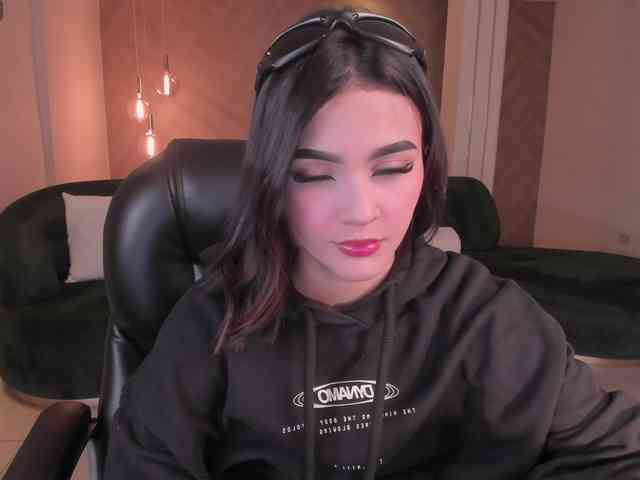 CarolineEvans webcam