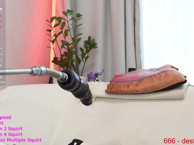 hotsexykiska live cam on BongaCams