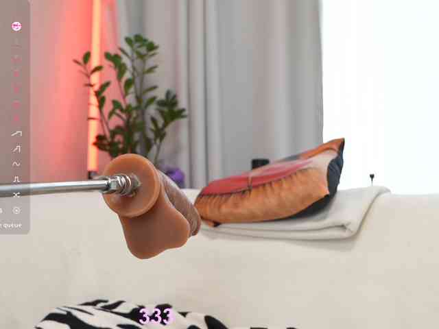 hotsexykiska webcam