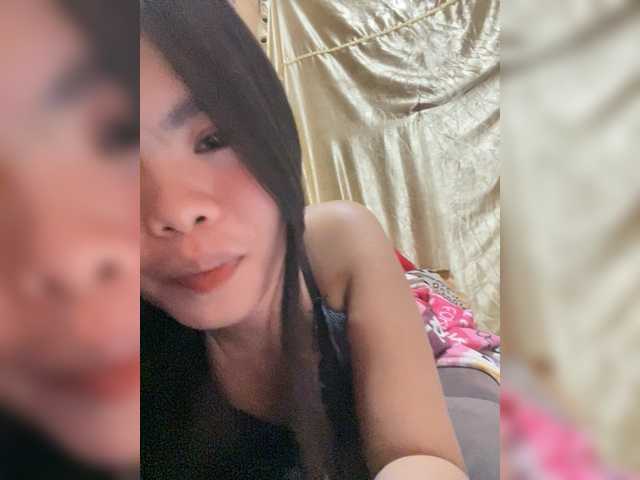 Pixielace's BongaCams show and profile