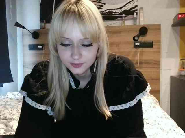 AdellaDalponte webcam