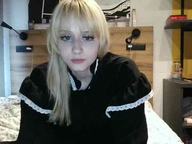 AdellaDalponte webcam