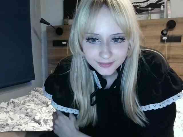 AdellaDalponte webcam