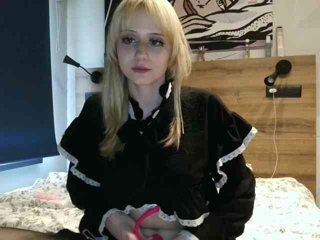 AdellaDalponte webcam