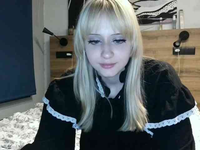 AdellaDalponte webcam