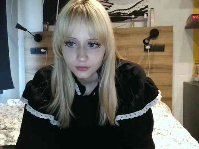 AdellaDalponte webcam