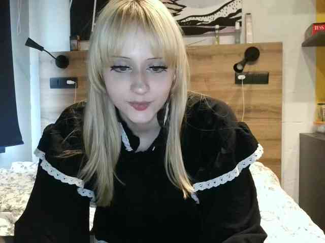 AdellaDalponte webcam