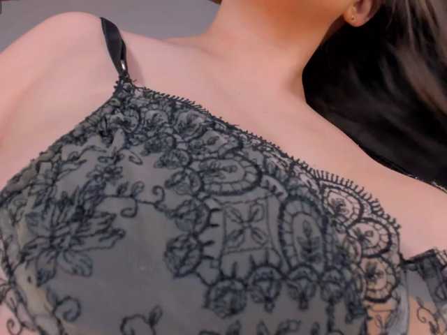 AmyRosse1 live cam on BongaCams