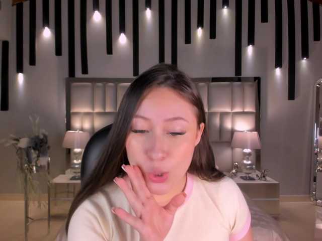 AmyRosse1 live cam on BongaCams