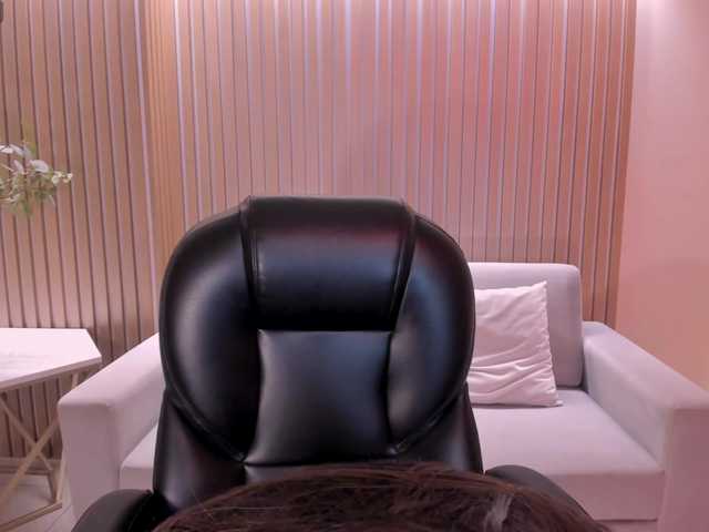 AmyRosse1 live cam on BongaCams