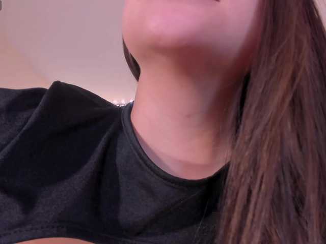 AmyRosse1 live cam