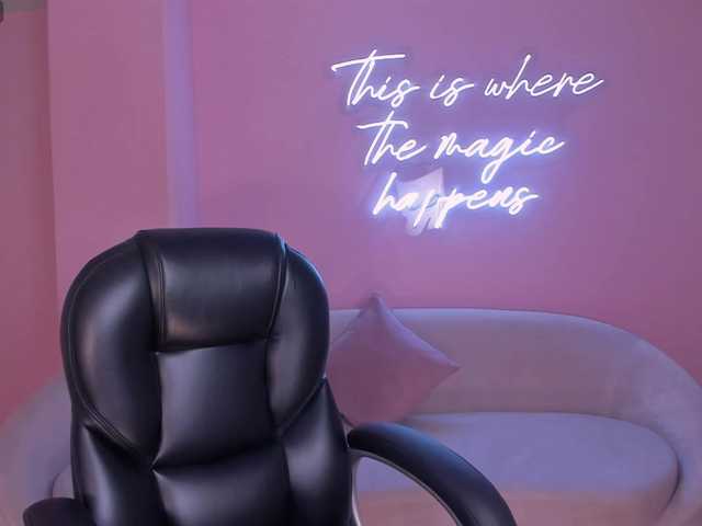 AmyRosse1 Live Cam on BongaCams