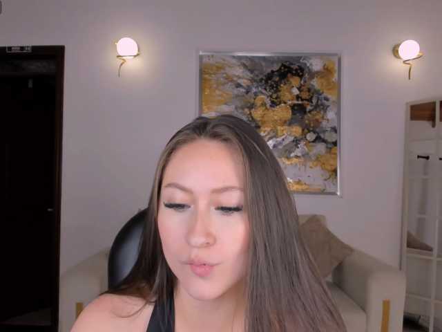AmyRosse1 live cam on BongaCams
