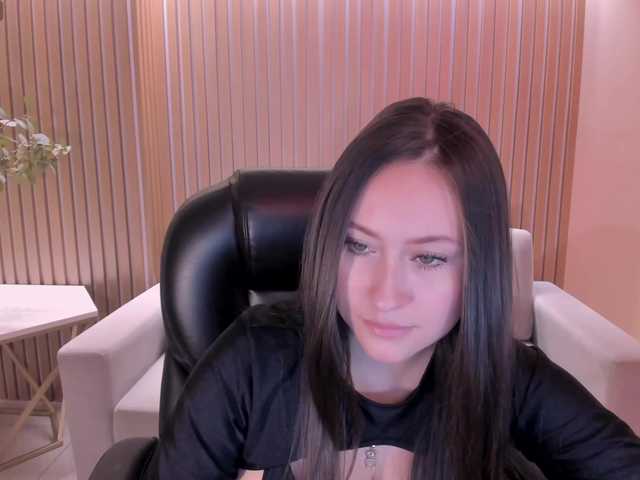 AmyRosse1 live cam on BongaCams
