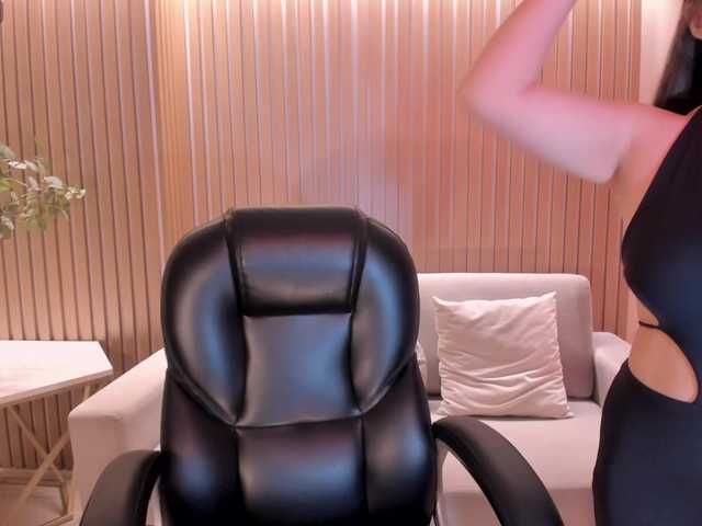 AmyRosse1 live cam on BongaCams