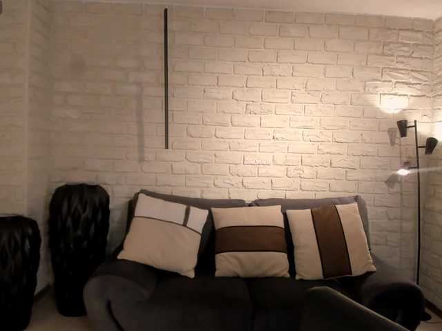 AmyRosse1 live cam on BongaCams