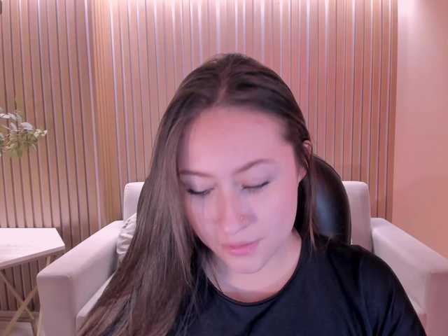AmyRosse1 live cam on BongaCams