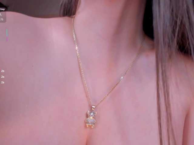 AmyRosse1 live cam on BongaCams