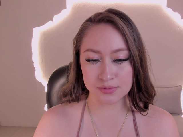 AmyRosse1 live cam on BongaCams
