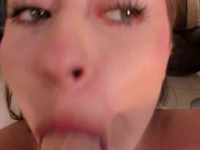 AmyRosse1 webcam
