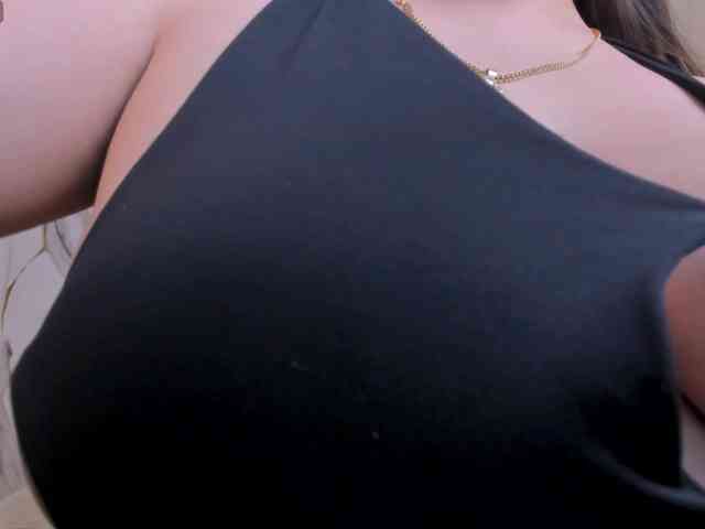 AmyRosse1 webcam