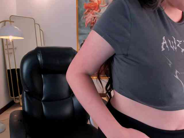 Model: AmyRosse1