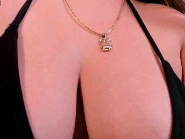 AmyRosse1 webcam