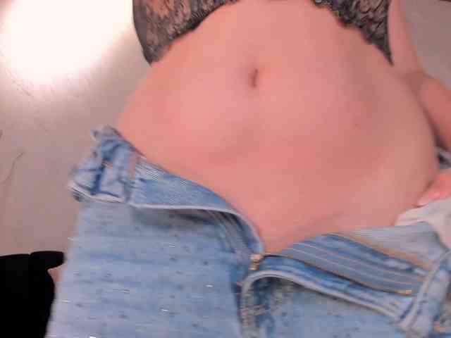AmyRosse1 webcam