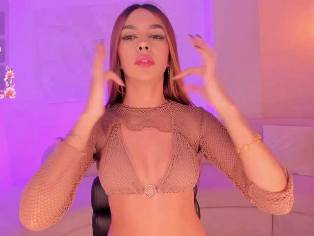 ArianaBell's BongaCams show and profile