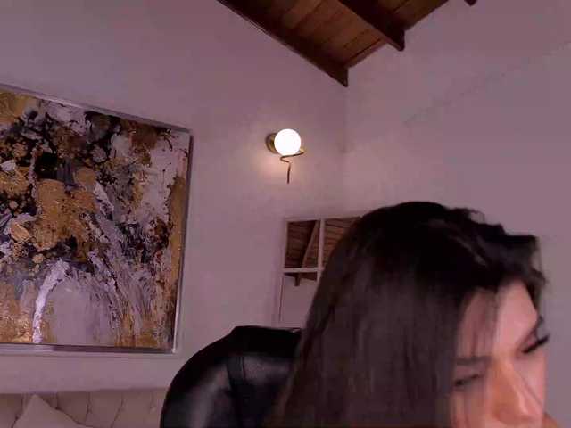 JulietteMoreau live webcam show
