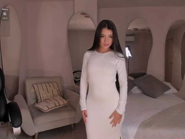 JulietteMoreau's BongaCams show and profile