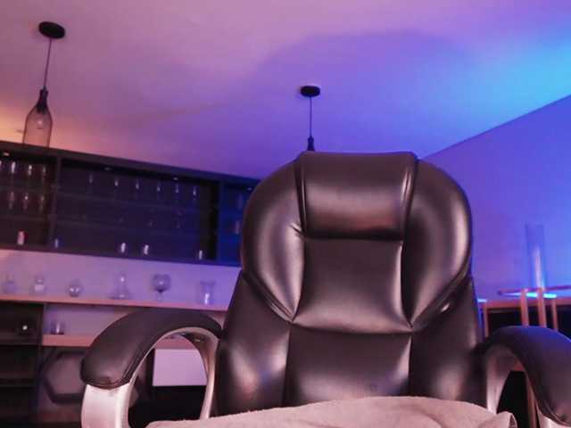 JulietteMoreau live cam preview