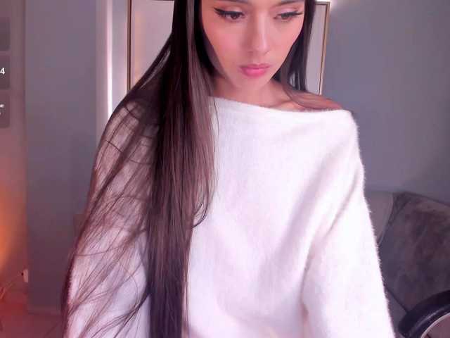 JulietteMoreau's BongaCams show and profile