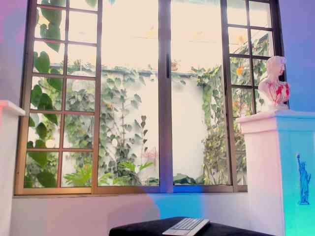 JulietteMoreau webcam