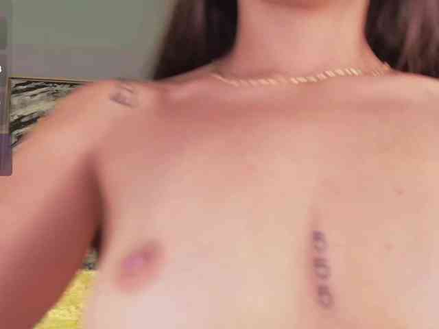JulietteMoreau webcam