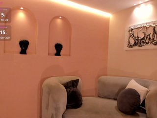 AmaraDivine Porn Show