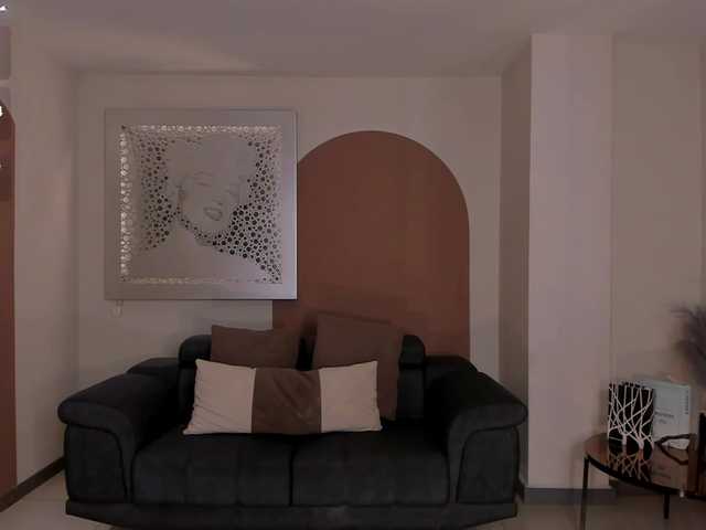 AmaraDivine live cam on BongaCams