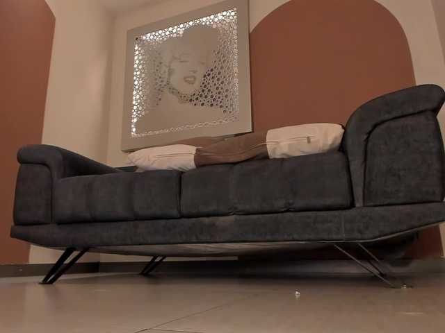 AmaraDivine live cam on BongaCams