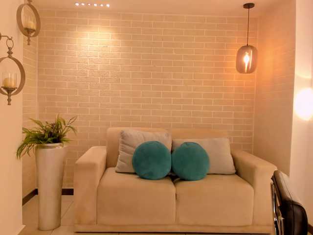 AmaraDivine live cam on BongaCams