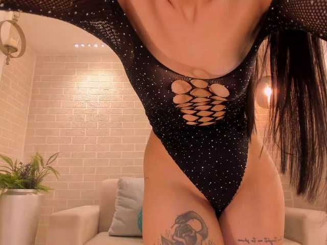 AmaraDivine live cam on BongaCams