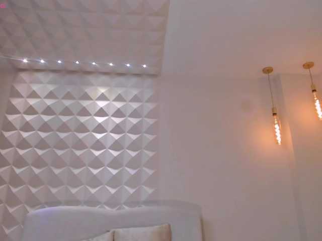 AmaraDivine live cam on BongaCams