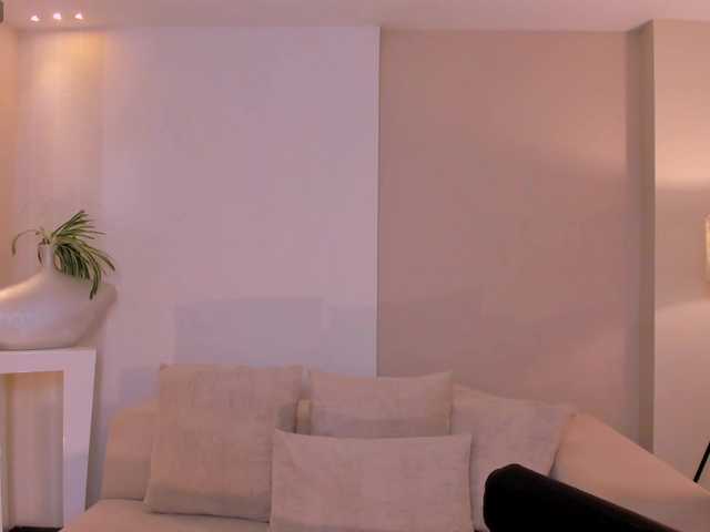 AmaraDivine live cam on BongaCams