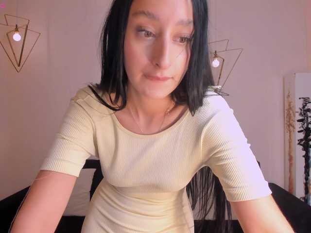 AmaraDivine live cam on BongaCams